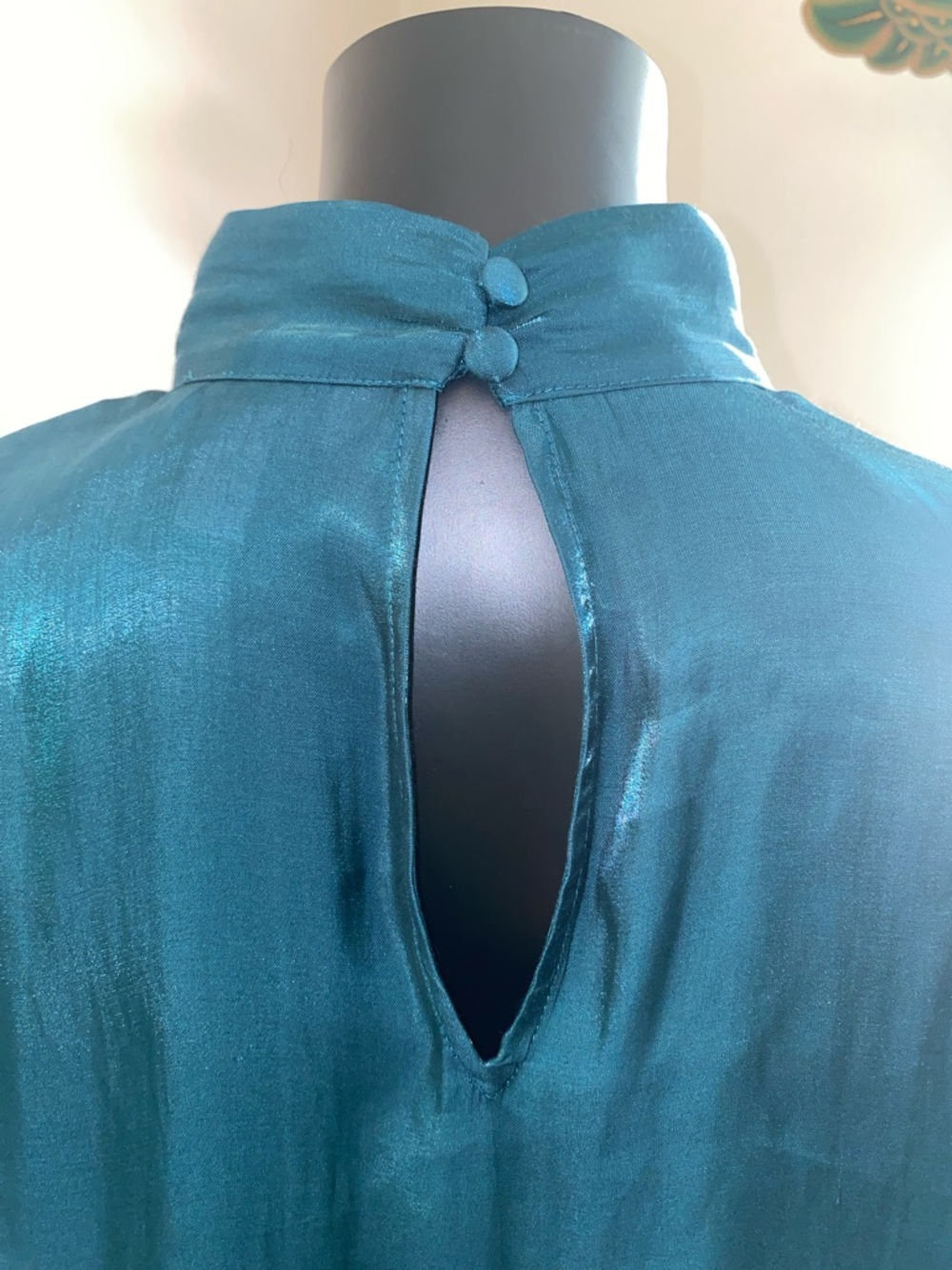 Nine West Teal Green Satin Keyhole Blouse - Picture 10 of 12